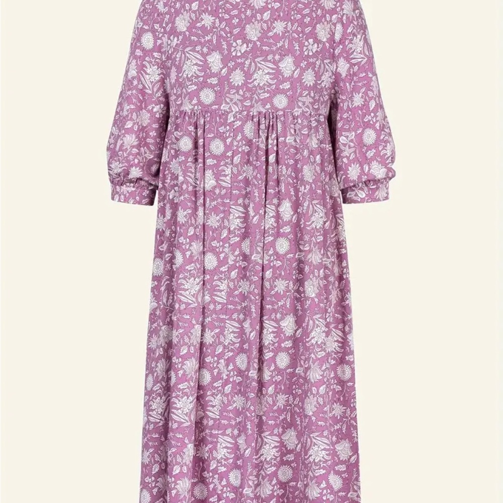 Elegant Green Floral Midi Dress - Picture 3 of 9
